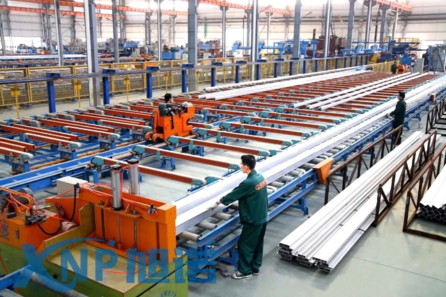 6063工業成人看片网站擠壓工藝注意要素.jpg 6063工業成人看片网站擠壓工藝注意要素.jpg