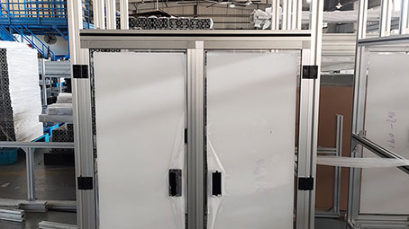 成人看片网站機櫃