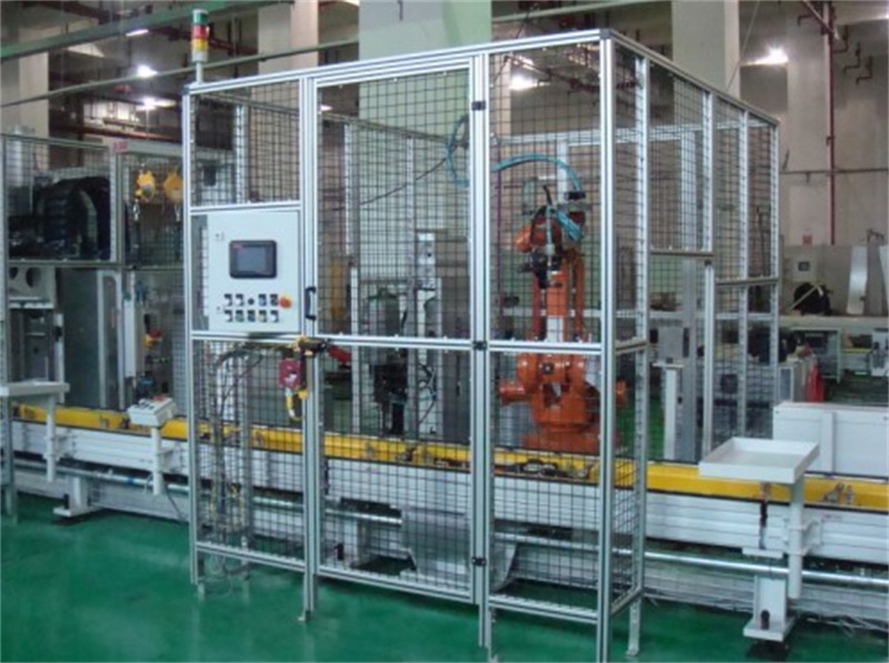 成人看片网站框架圍欄