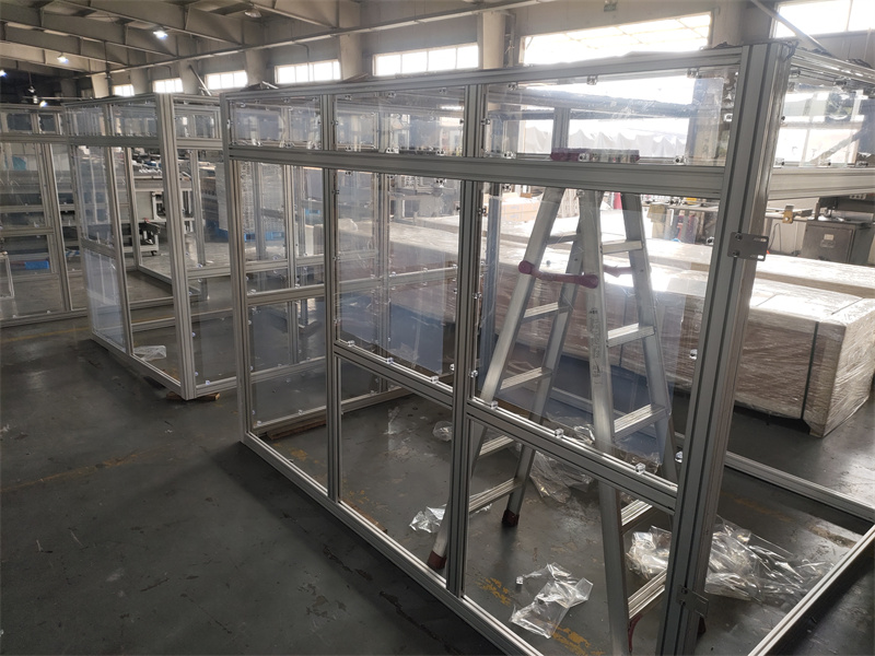 成人看片网站機器設備護罩