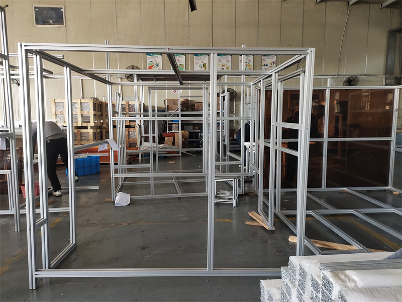 成人看片网站機械設備防護罩定製