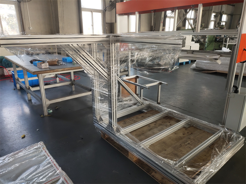 成人看片网站框架4040